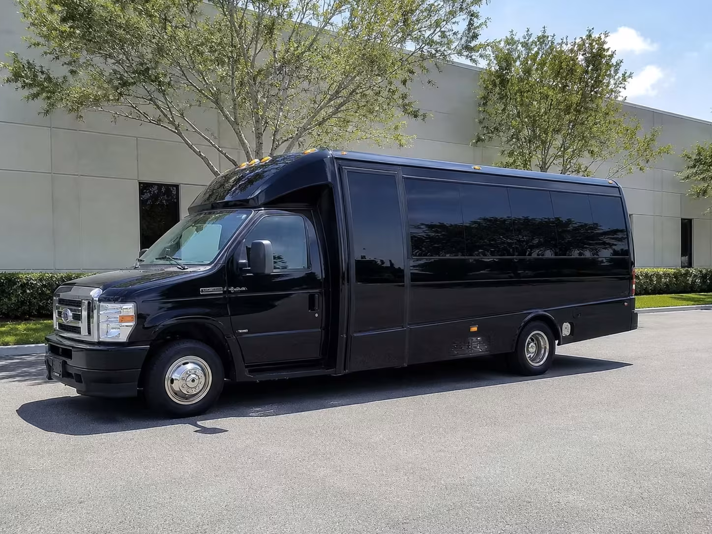 20 passenger minibus