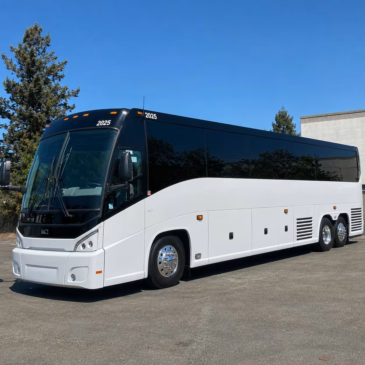 book long distance transportation in pittsburg or any city nearby