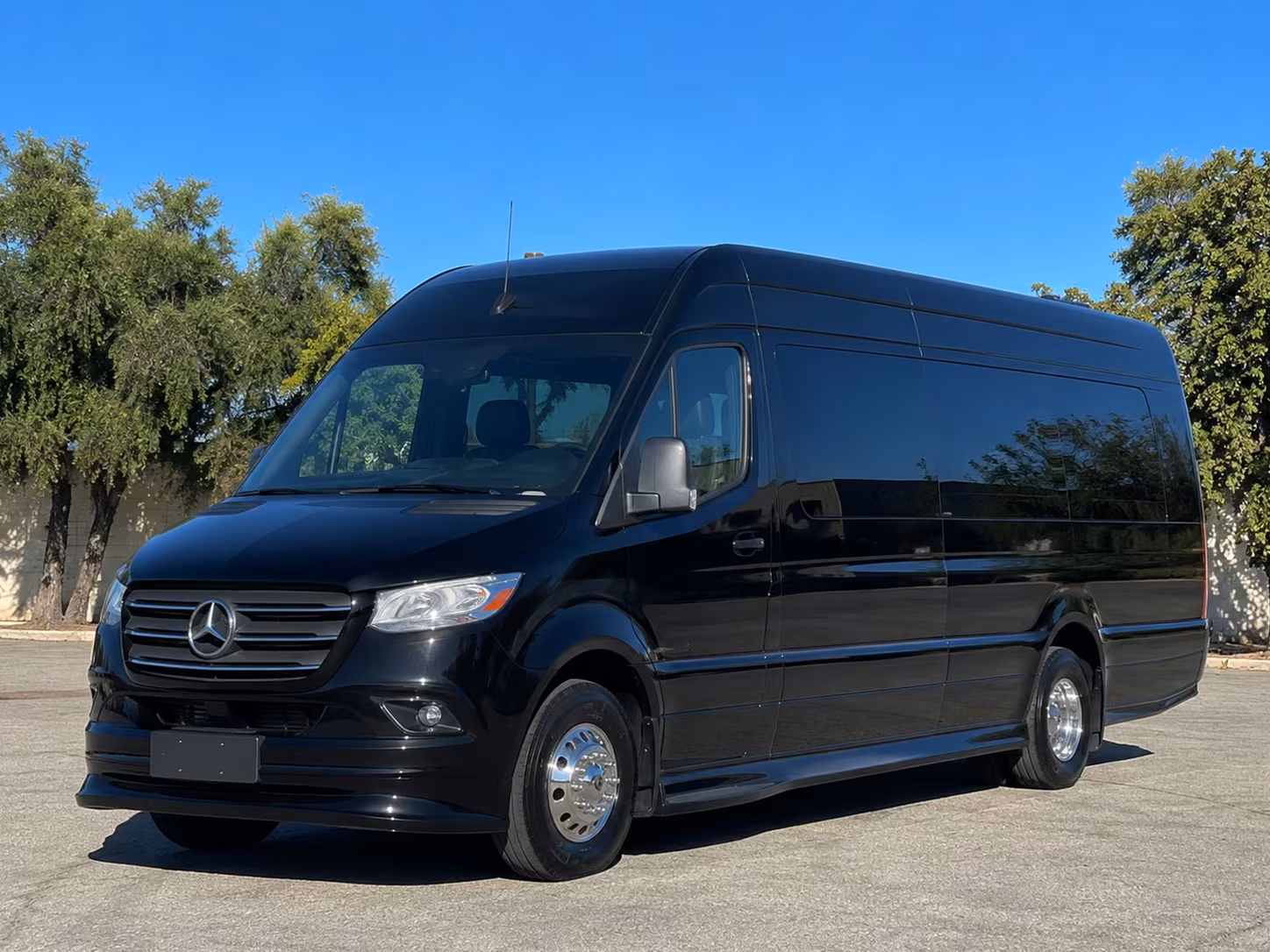 transportation serving pittsburg and nearby cities