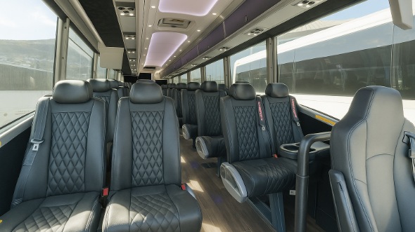 pittsburg 18 passenger minibus rental