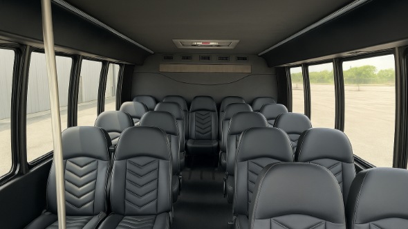 pittsburg 25 passenger minibus rental