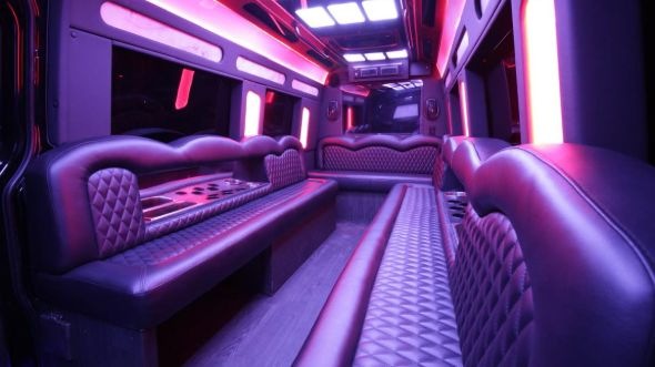 pittsburg sprinter limo rental rental